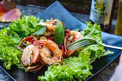 SPICY SALAD PRAWN