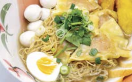 Egg Noodle with wonton soup